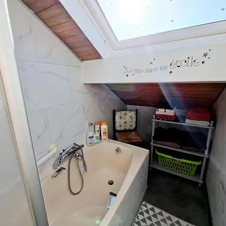 Maison Charmante Avec Jardin A - Vue Sur Montagnes Nyaraló Haselbourg