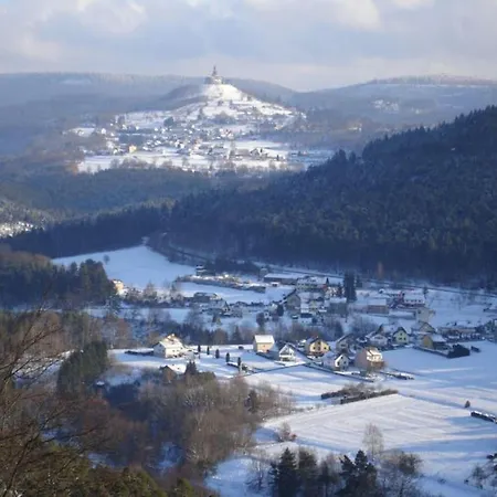 Maison Charmante Avec Jardin A - Vue Sur Montagnes Сasa de vacaciones Haselbourg